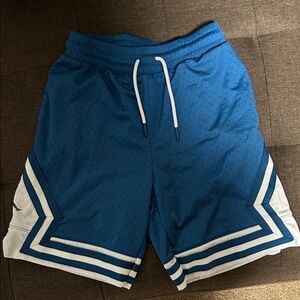 Youth medium Jordan shorts